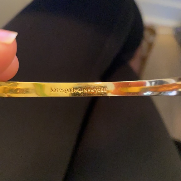 Kate Spade heritage spade thin enamel bangle - Picture 3 of 4